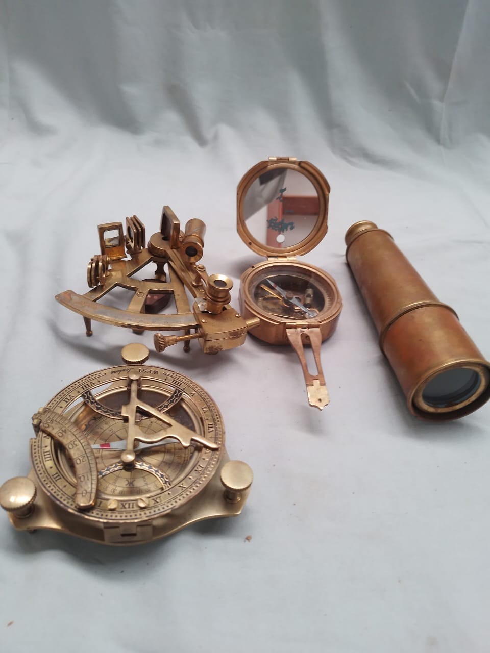 Joblot of Ships' Navigational Tools