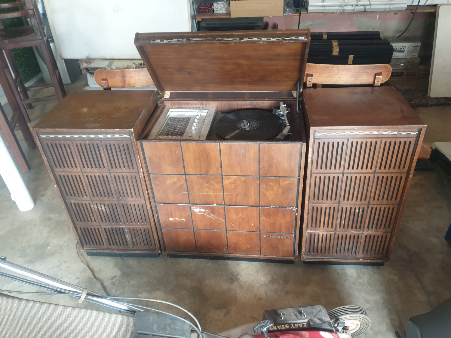 Record Player