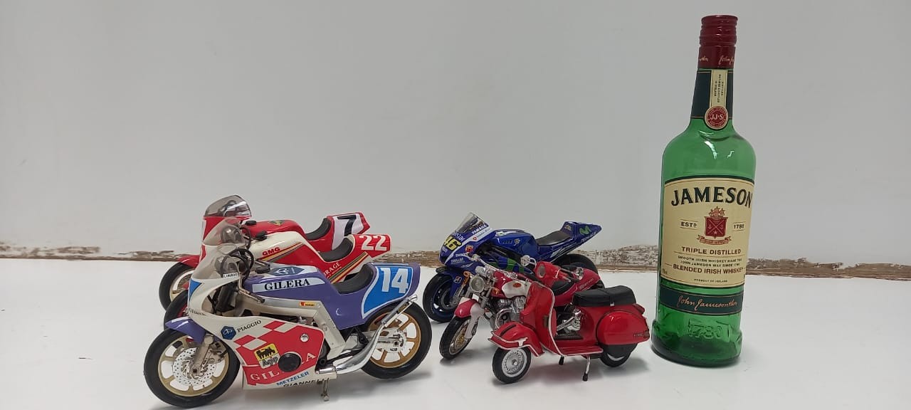 Model Motor Bikes Collection x 6