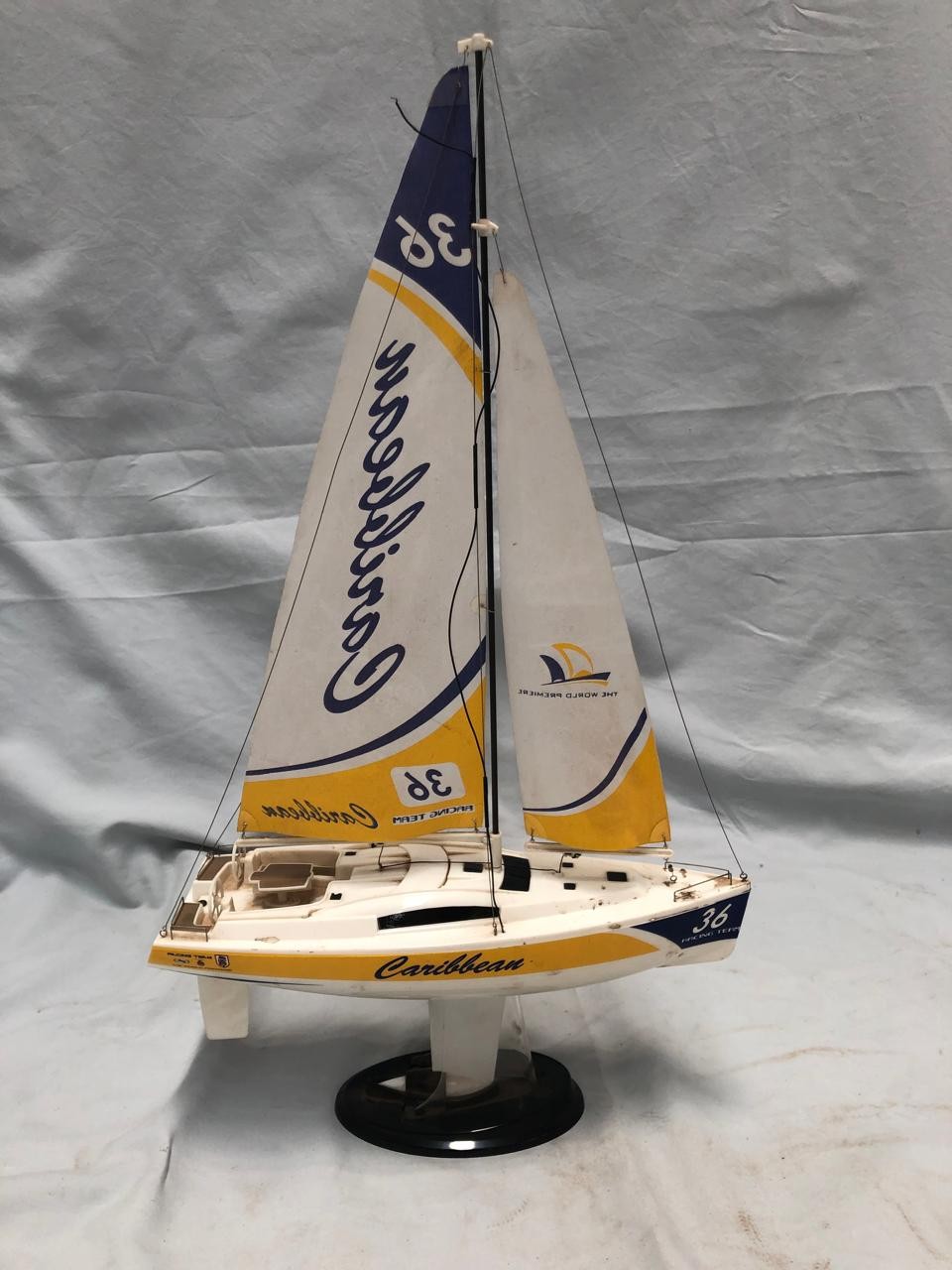 Model Yacht