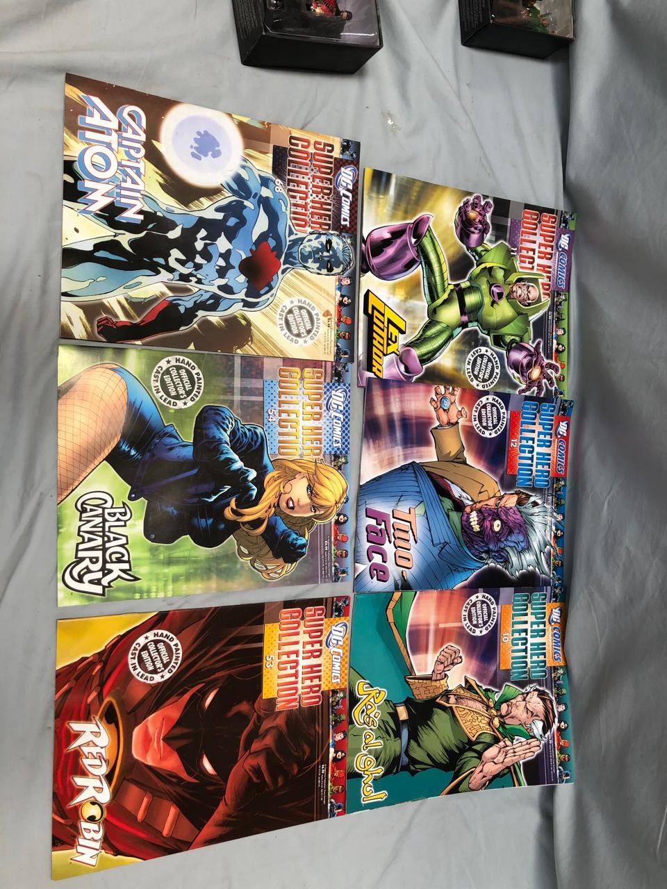 DC comics Super Hero Collection x 6 (models & Magazines)