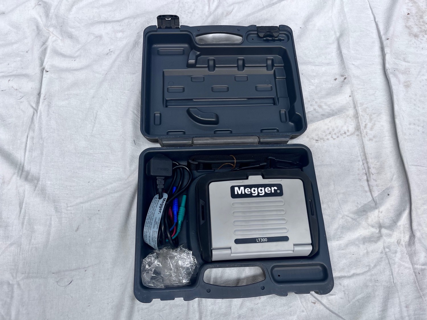 LT300 Megger Loop Tester