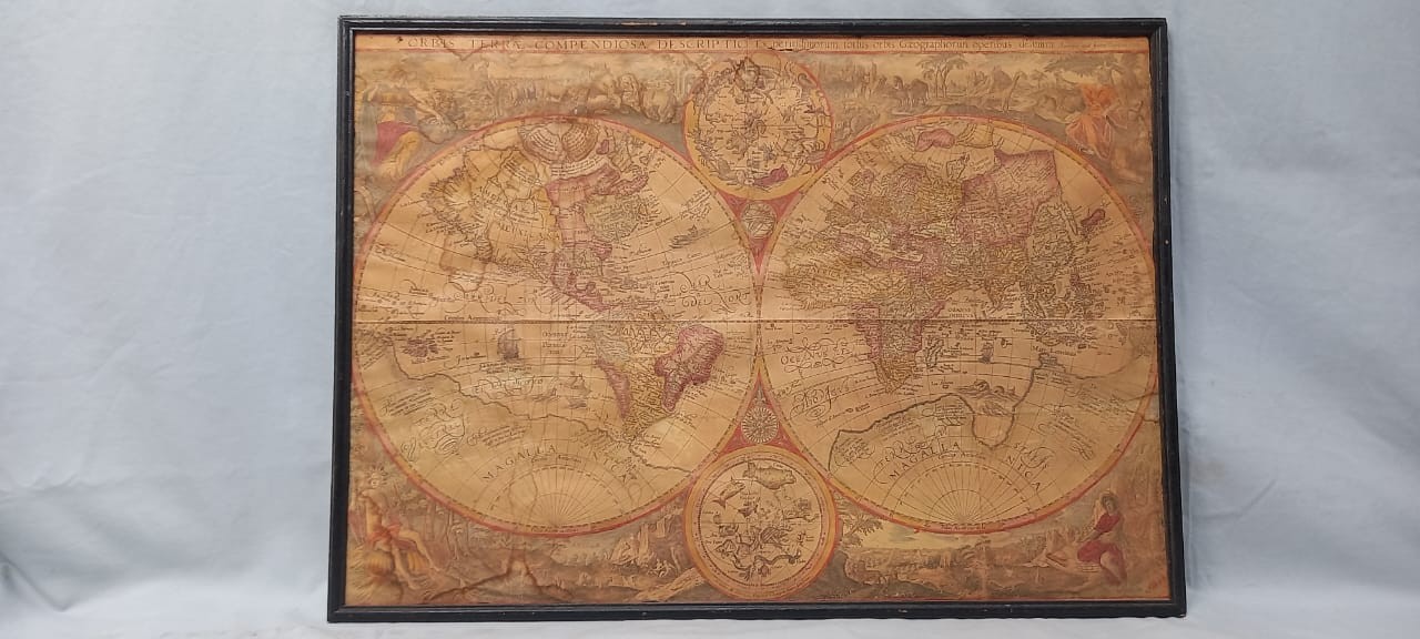 Vintage Framed World Map & Print of Clipper 'Nightingale'